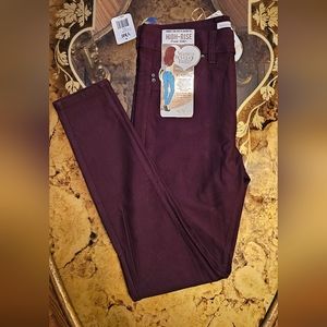NWT YMI Wanna Betta Butt High Rise Skinny Jeans Size 11